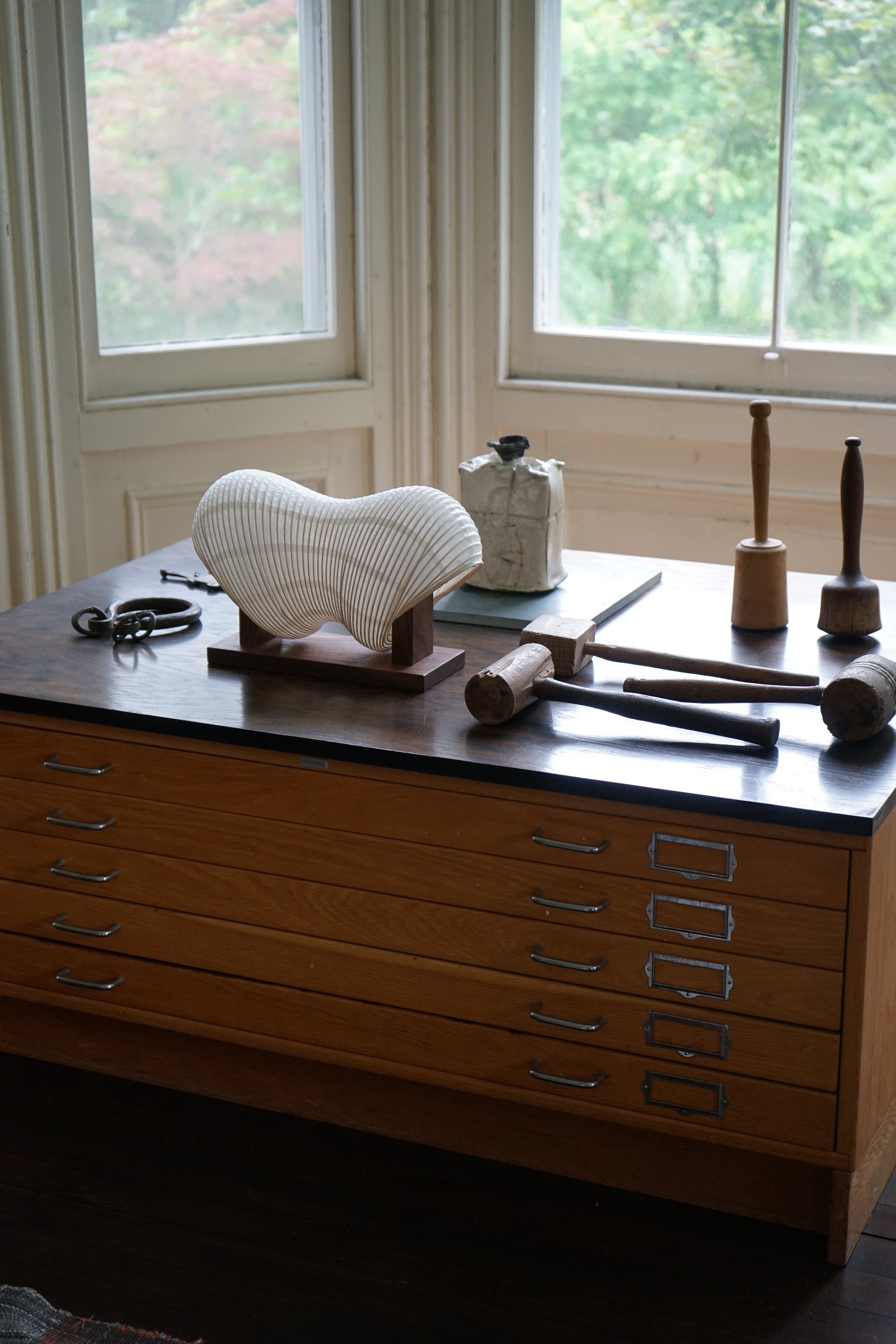 Souvenir Low Table Lamp