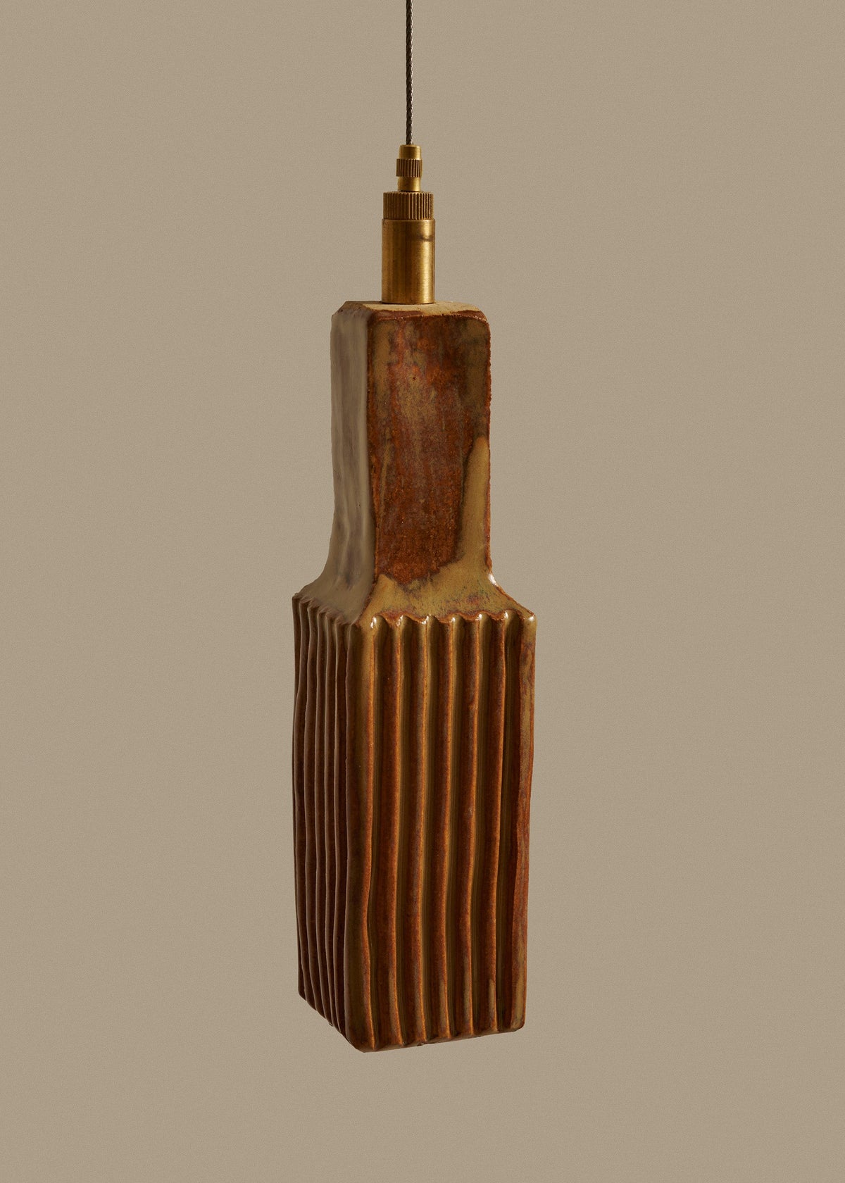 Alma Pendant