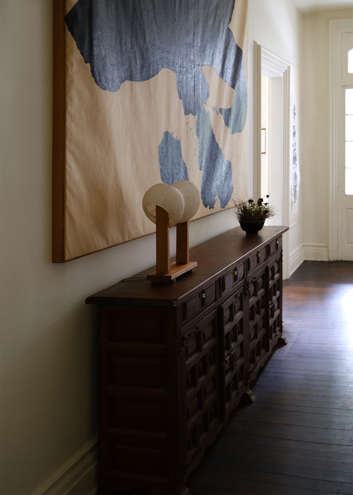 Souvenir Table Lamp